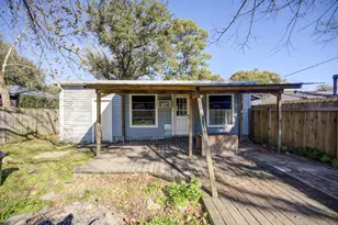 2805 N Houston Dr, La Marque, TX 77568 - Photo 39