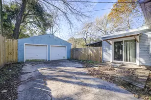 2805 N Houston Dr, La Marque, TX 77568 - Photo 37