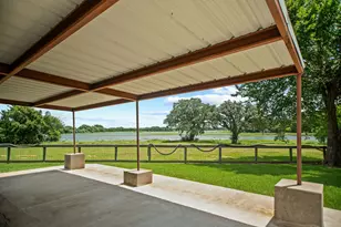 605 State Hwy 172, Ganado, TX 77962 - Photo 19
