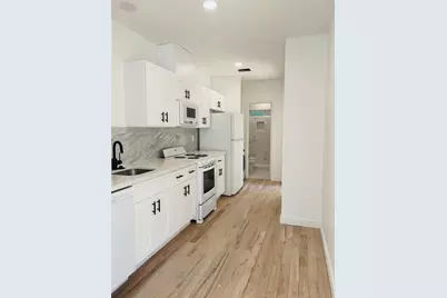 1235 W Gray Street #4, Houston, TX 77019 - Photo 5