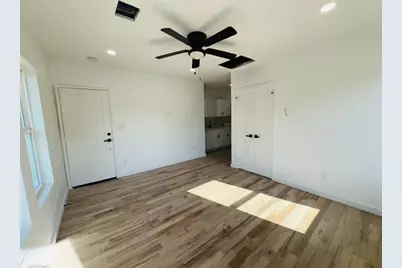 1235 W Gray Street #4, Houston, TX 77019 - Photo 3
