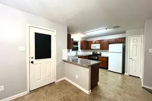 6415 Mountain Pines Ln, Katy, TX 77449 - Photo 9