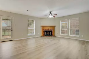 10 E Trillium Cir, The Woodlands, TX 77381 - Photo 13