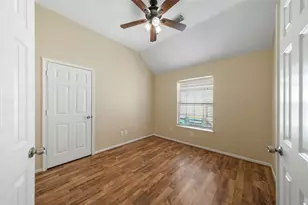 123 N Acacia Park Cir, The Woodlands, TX 77382 - Photo 23