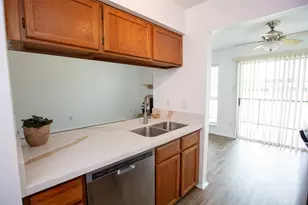 18515 Egret Bay Blvd, Houston, TX 77058 - Photo 7