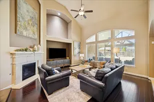 410 McAllister Ave, Sugar Land, TX 77479 - Photo 9