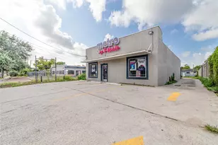 7016 Harrisburg Blvd, Houston, TX 77011 - Photo 3