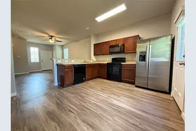 5842 Adelaide River Drive, Katy, TX 77449 - Photo 11