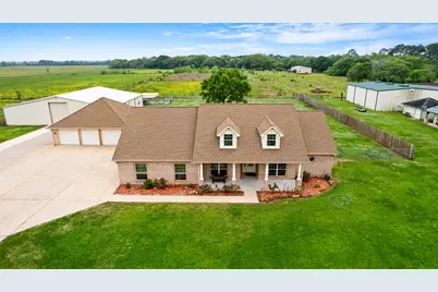 2224 County Road 660B, Danbury, TX 77534 - Photo 3