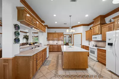 2224 County Road 660B, Danbury, TX 77534 - Photo 9