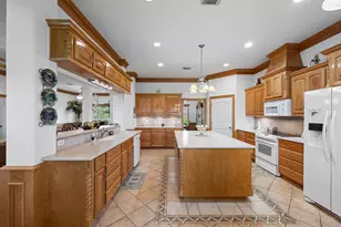 2224 County Rd 660B, Danbury, TX 77534 - Photo 9