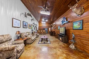 2224 County Rd 660B, Danbury, TX 77534 - Photo 5