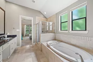 1129 Sherwood Run, Houston, TX 77043 - Photo 19