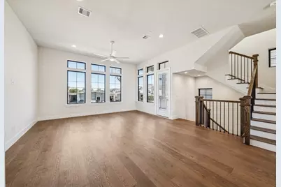 1708 Sedola Lane, Houston, TX 77055 - Photo 9