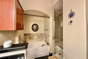 1901 Post Oak Blvd, Houston, TX 77056 - Photo 13