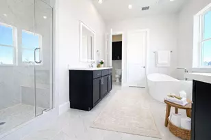 11061 Chatterton Dr, Houston, TX 77043 - Photo 5