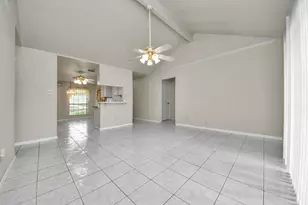 10406 Sagestar Ln, Houston, TX 77089 - Photo 5