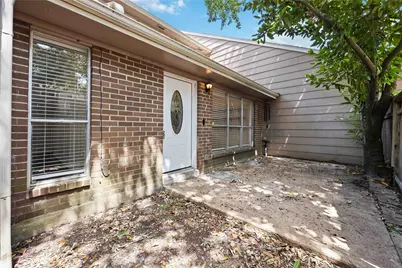 13895 Hollowgreen Drive, Houston, TX 77082 - Photo 29
