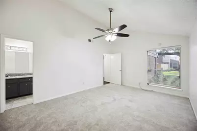 13895 Hollowgreen Drive, Houston, TX 77082 - Photo 11