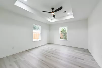 3853 Wentworth Street, Houston, TX 77004 - Photo 15