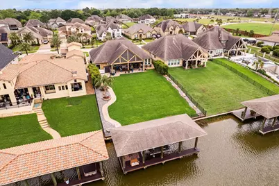 628 Appia Drive, Kemah, TX 77565 - Photo 43