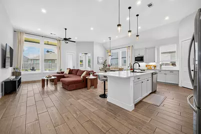 5051 Country Meadows Trail, Iowa Colony, TX 77583 - Photo 17