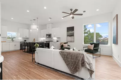 4708 Thornton Views  Rd, Houston, TX 77018 - Photo 15