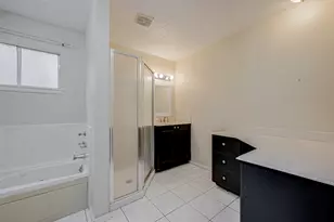 10322 Clark Tower Ln, Sugar Land, TX 77498 - Photo 21