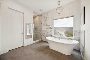 2434 Nantucket Dr, Houston, TX 77057 - Photo 7
