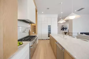 614 Ridge St, Houston, TX 77009 - Photo 17