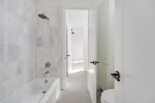 614 Ridge St, Houston, TX 77009 - Photo 37