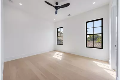 614 Ridge Street, Houston, TX 77009 - Photo 39