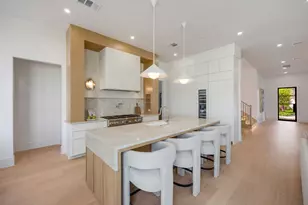 614 Ridge St, Houston, TX 77009 - Photo 15