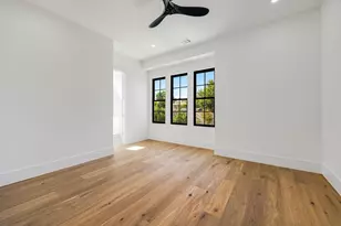 614 Ridge St, Houston, TX 77009 - Photo 33