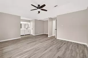 2031 Woodhue Dr, Spring, TX 77386 - Photo 35