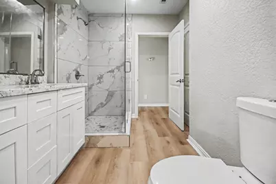 4805 Alamo Drive, Galveston, TX 77551 - Photo 17