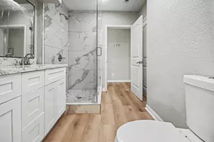 4805 Alamo Dr, Galveston, TX 77551 - Photo 17