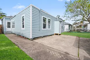 4805 Alamo Dr, Galveston, TX 77551 - Photo 25