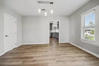 4805 Alamo Drive, Galveston, TX 77551 - Photo 11