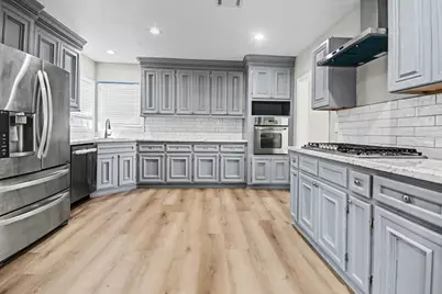 4805 Alamo Drive, Galveston, TX 77551 - Photo 5