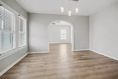 4805 Alamo Drive, Galveston, TX 77551 - Photo 9