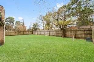 23135 Birnam Wood Blvd, Spring, TX 77373 - Photo 11