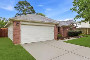 30626 Country Meadows Dr, Tomball, TX 77375 - Photo 5
