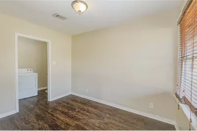 212 Winding Way Street, Lake Jackson, TX 77566 - Photo 9