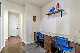 8126 Spreadwing St, Conroe, TX 77385 - Photo 9