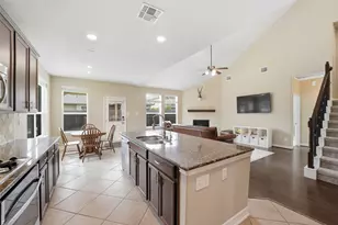 9982 Manor Spring Ln, Brookshire, TX 77423 - Photo 7
