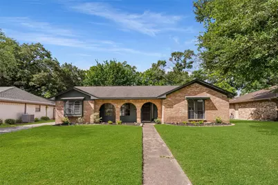 109 Tamarisk Trail, Lake Jackson, TX 77566 - Photo 25