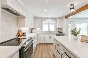 3007 Avenue Q, Galveston, TX 77550 - Photo 33