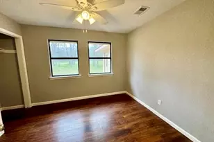 327 County Rd 735, Angleton, TX 77515 - Photo 15