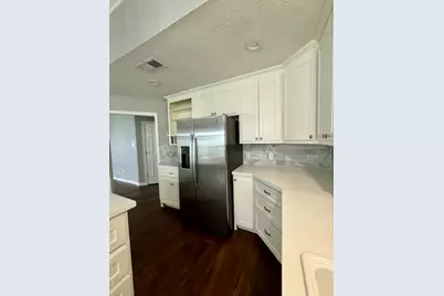 327 County Road 735, Angleton, TX 77515 - Photo 9